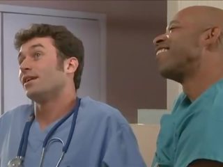 Scrubs الثلاثون باروديا