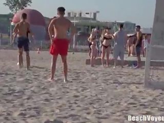 Elbűvölő bikini latin tizenéves nagy segg strandpapucs